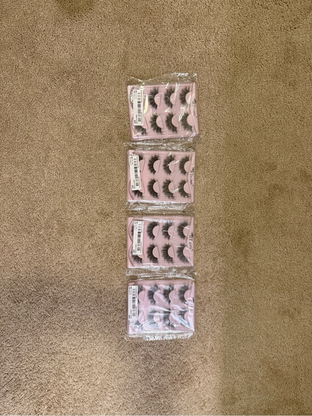 False Eyelash Pack - Black Lashes on Pink Tray (4 Sets)